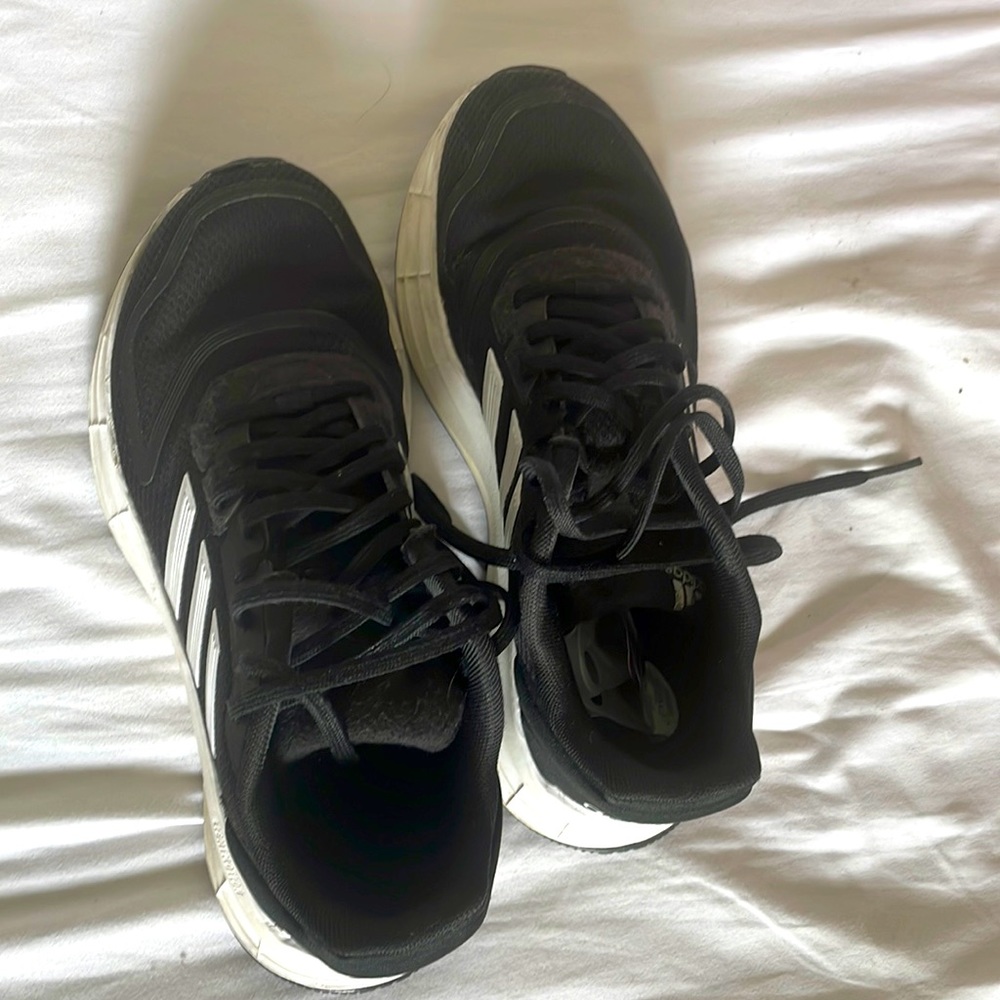 Adidas shoes size 6 women